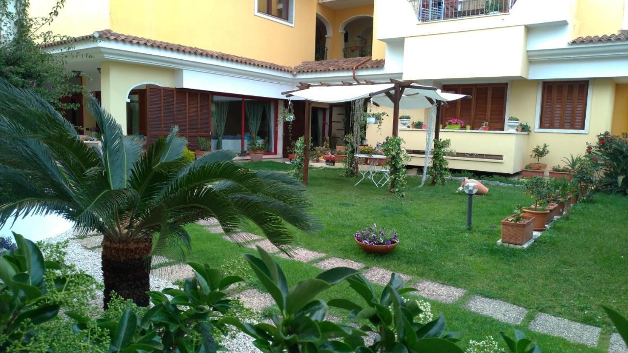 Gemma Di Gallura Charme B&B Ольбія Екстер'єр фото