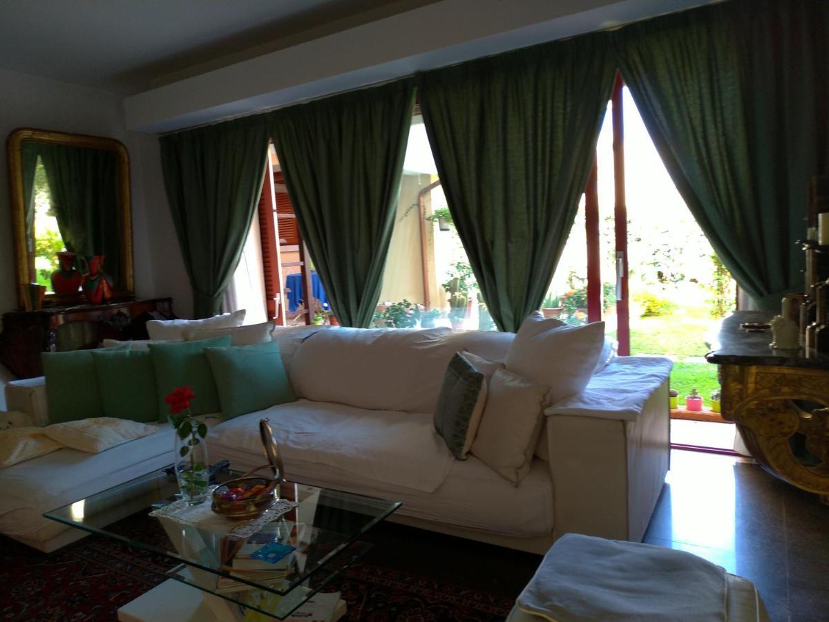 Gemma Di Gallura Charme B&B Ольбія Екстер'єр фото